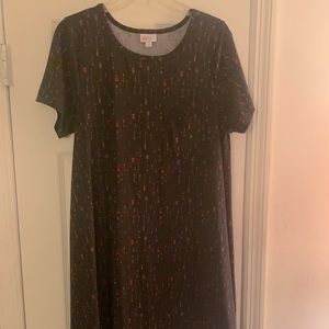 Carly dress black with arrows size large